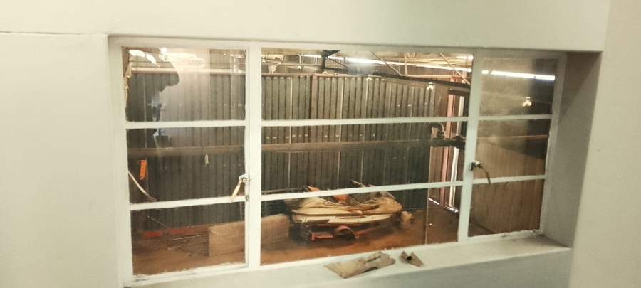 Commercial Property for Sale in Hamilton Free State